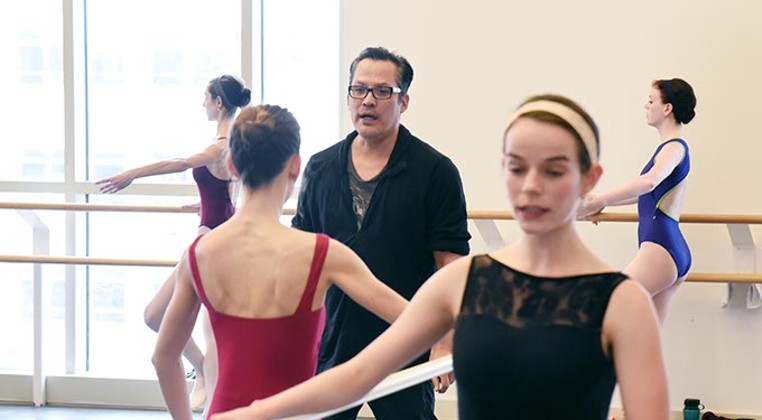 Soto teaches dance for two at OU