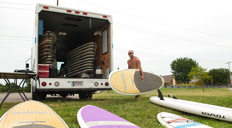 Paddleboard rental company making waves in OKC