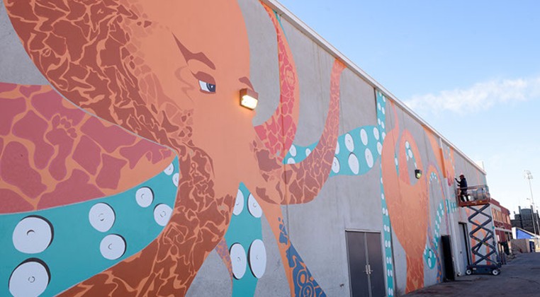 Downtown community members seek muralists to paint Midtown mural
