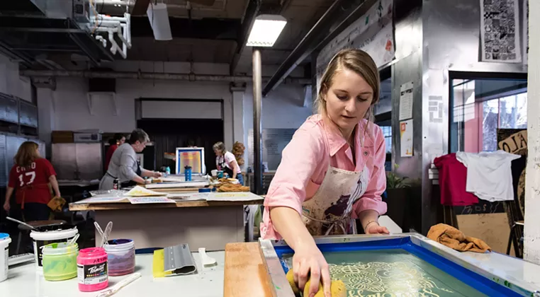 Image: Summer Night Print Series: Screenprinting Methods with Virginia Sitzes