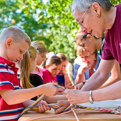 Students learn about Cherokee life and arts at Indian Territory Days