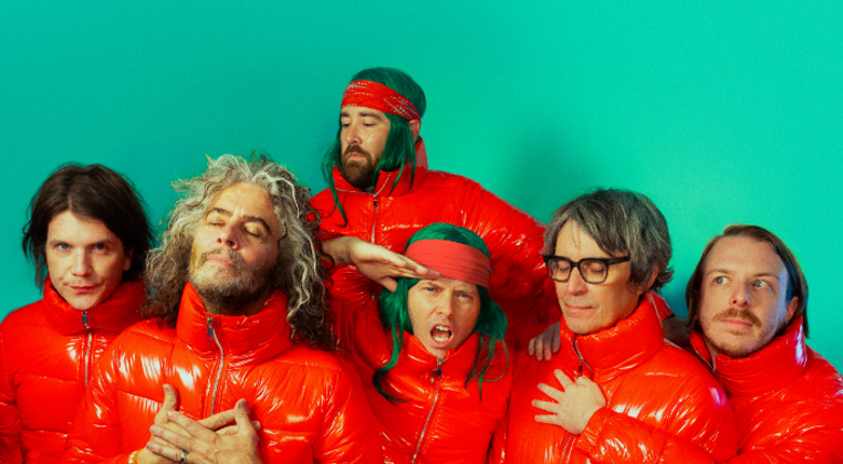The Flaming Lips – 20th Anniversary of Yoshimi Battles the Pink Robots LIVE