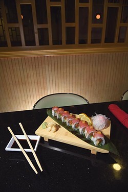Not every place can do sushi and steak correctly. Sake House definitely does.