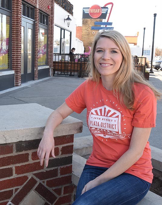 &#145;Plaza Mom&#146; Kristen Vails steps down as leader of the Plaza District Association