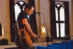 Tyler Hopkins showcases stripped-down songwriting in new showcase