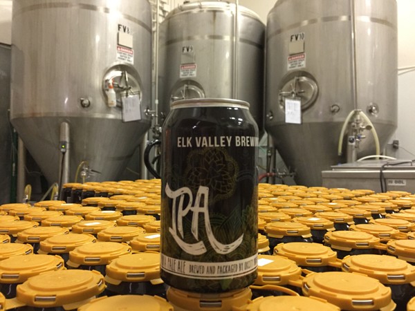 Food Briefs: Elk Valley Brewing Co.'s new pale ale, Miracle at Rockford, community potluck